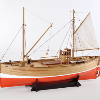 Amati 130009 - MAQUETA BARCO DE MADERA ESCOCÉS FIFIE, escala 1/32